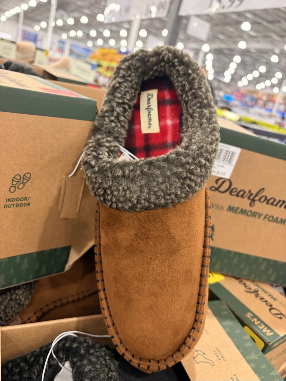 dearfoams Men’s Brown Faux-Shearling Moccasin Slip-On memory foam new